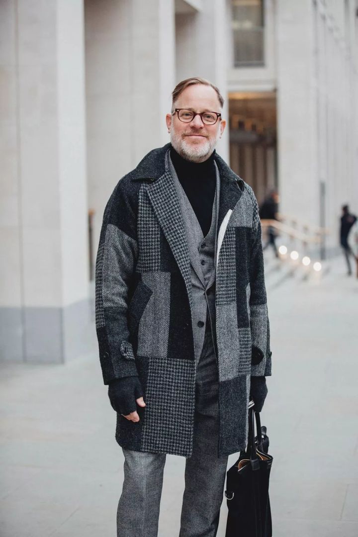 冬季男装搭配男工装裤,男生冬季裤子怎么穿暖和又好看