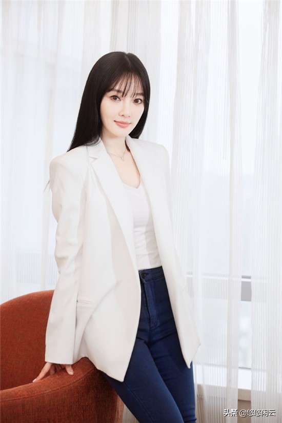 李小璐从星二代到网红的坠落史,从明星变成网红的李小璐