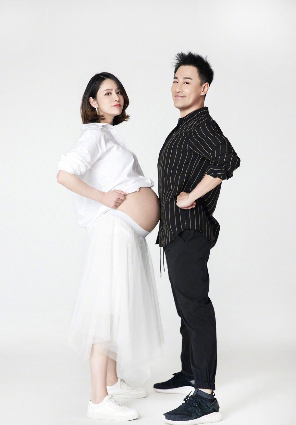 林峯与张馨月回到香港生活,林峯和妻子张馨月四处旅游