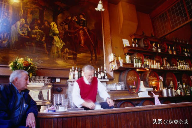 荷兰首都阿姆斯特丹什么出名,荷兰首都阿姆斯特丹街头漫步