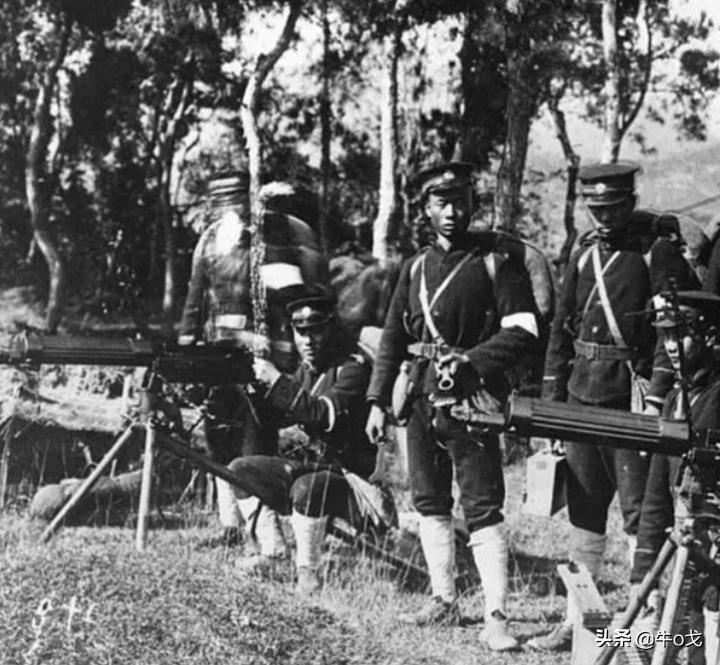 二战最好的轻机枪和重机枪,轻机枪和重机枪的区别在哪