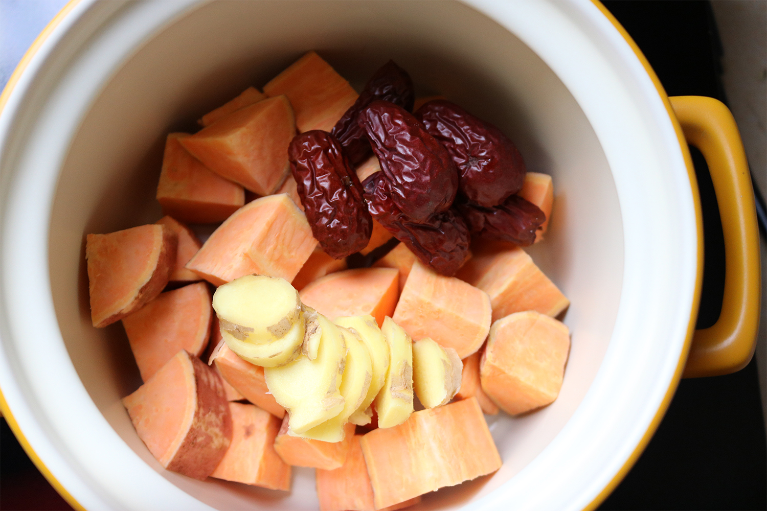 适合给女友做的养生糖水,来一碗红糖姜番薯糖水