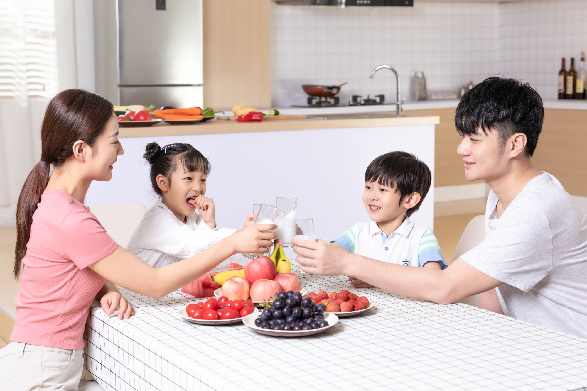 父母长得不高孩子想增高怎么办,父母个子矮孩子个子不高怎么办