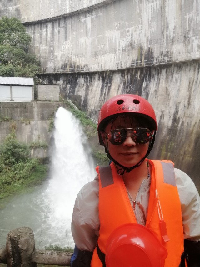 湖南沱龙峡漂流地点推荐,湖南沱龙峡漂流