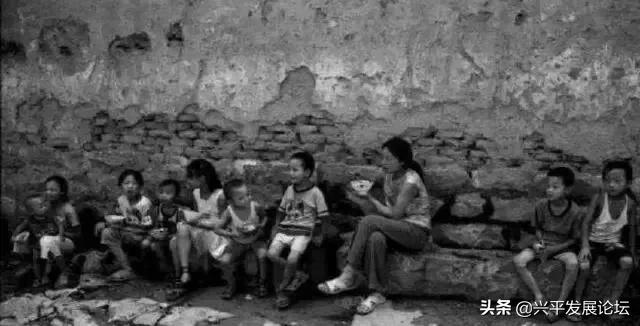 回忆过去珍惜现在展望未来,回忆过去珍惜现在的句子