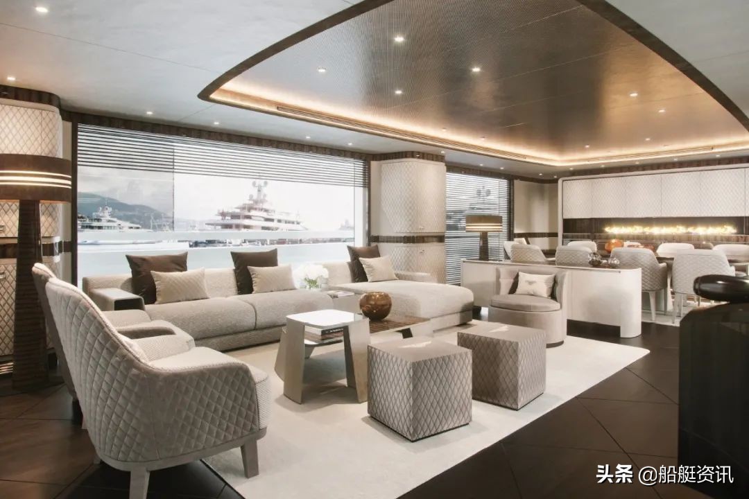 宾利内饰配色方案,宾利时尚设计图片大全