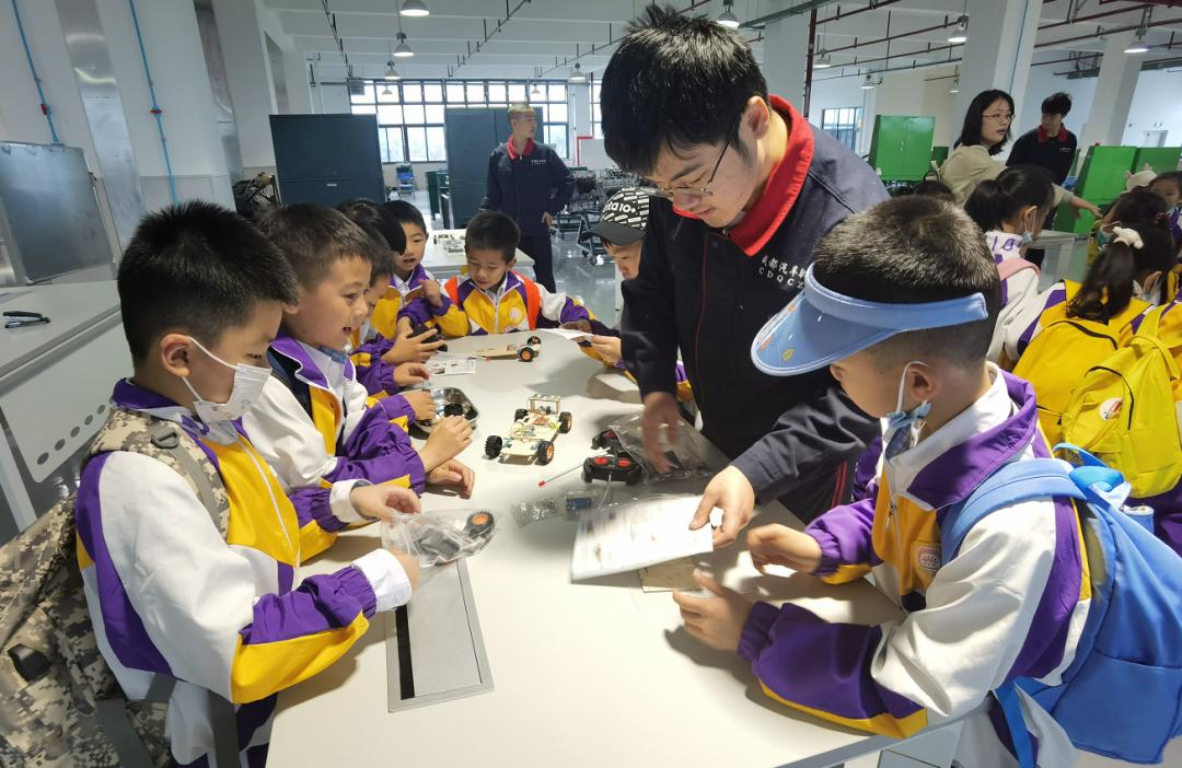 了解职业入门,了解职业知识感受职业文化