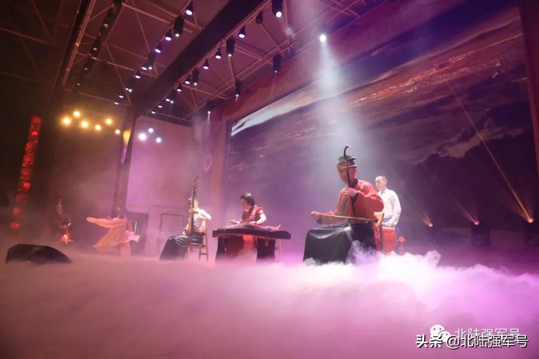 军营春晚嗨翻全场,军营春晚众星闪耀你喜欢哪一款