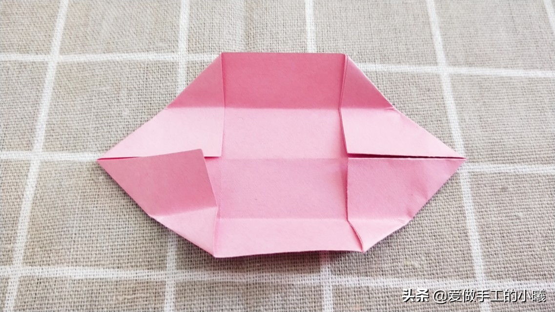 教你用1张纸折出心心相印，简单又漂亮，送给喜欢的Ta