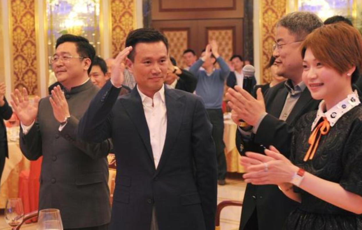 华信能源欠下1800亿破产,华信亏损1300亿资金去向