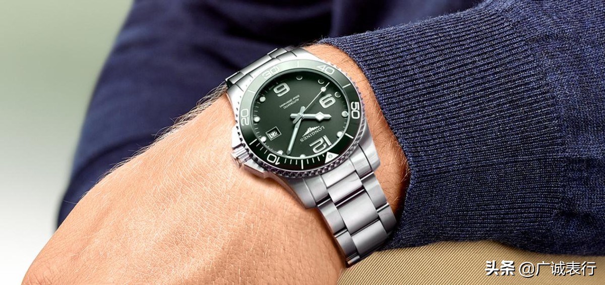 手表钢带怎么越来越大,手表防黑常识