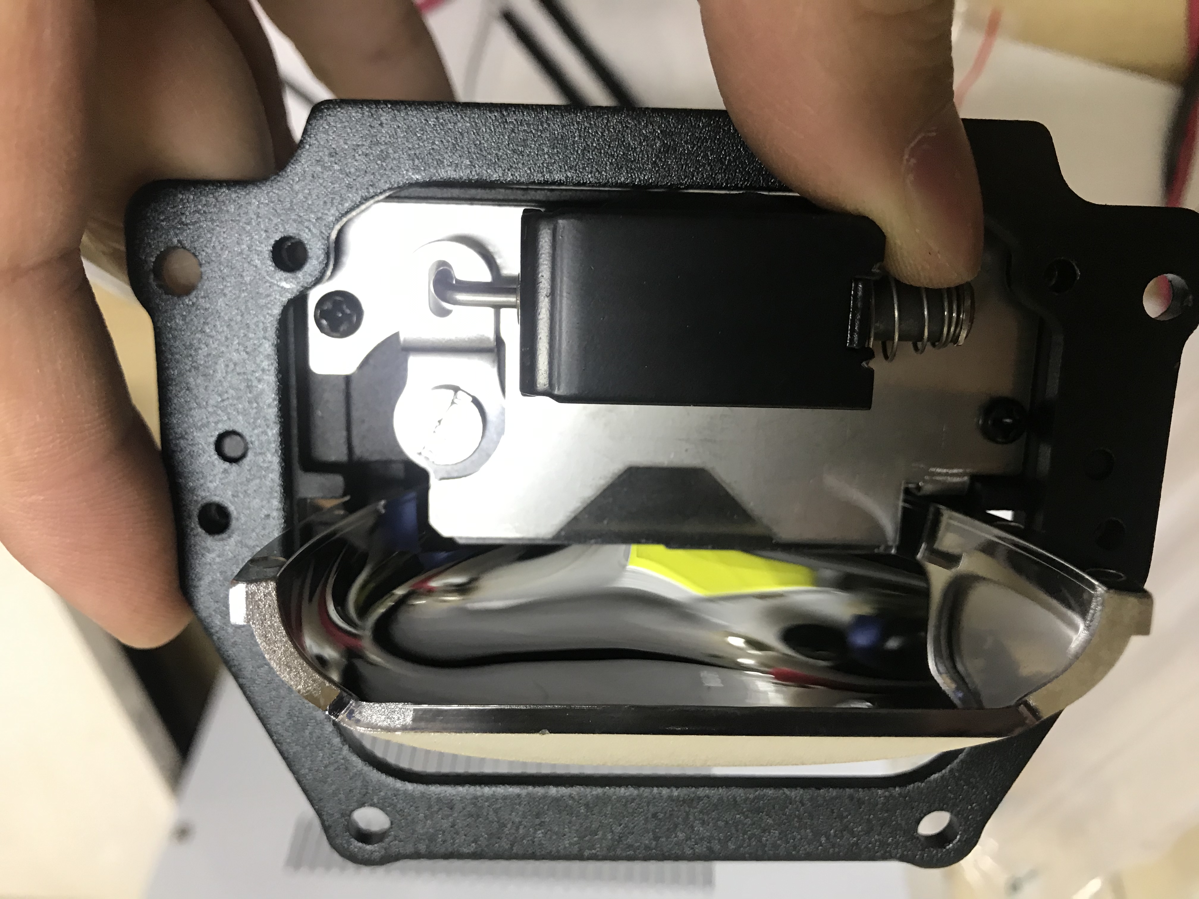 君威精英有必要改灯吗,君威改led灯需要解码器吗