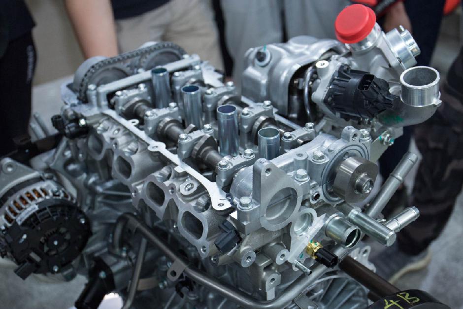 全新日系suv油耗5l左右还配四驱,全系四驱7.5秒破百这台suv不一般