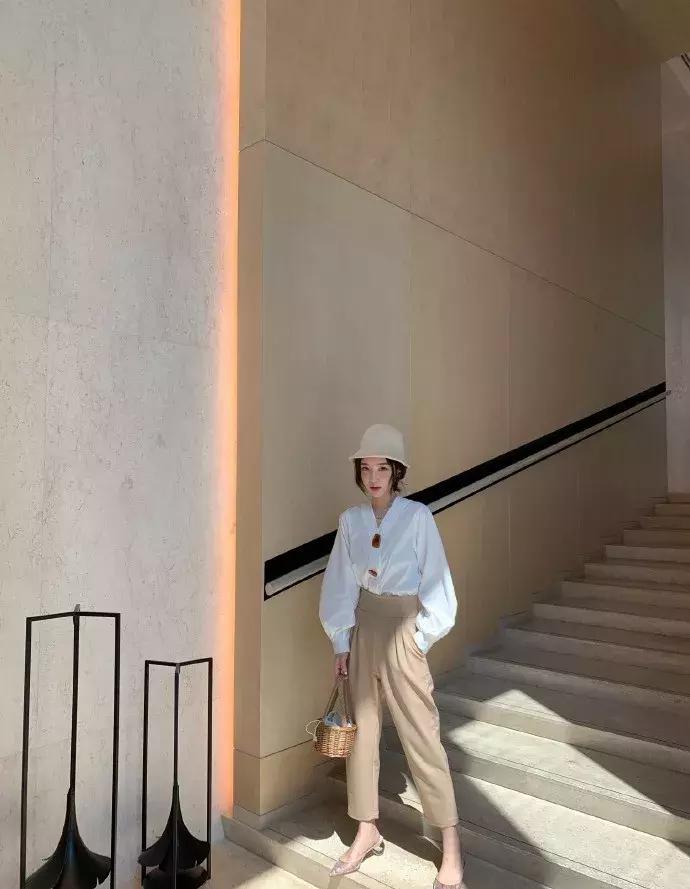 同一件衣服网红店的售价惊为天人？网红店的水有多深...