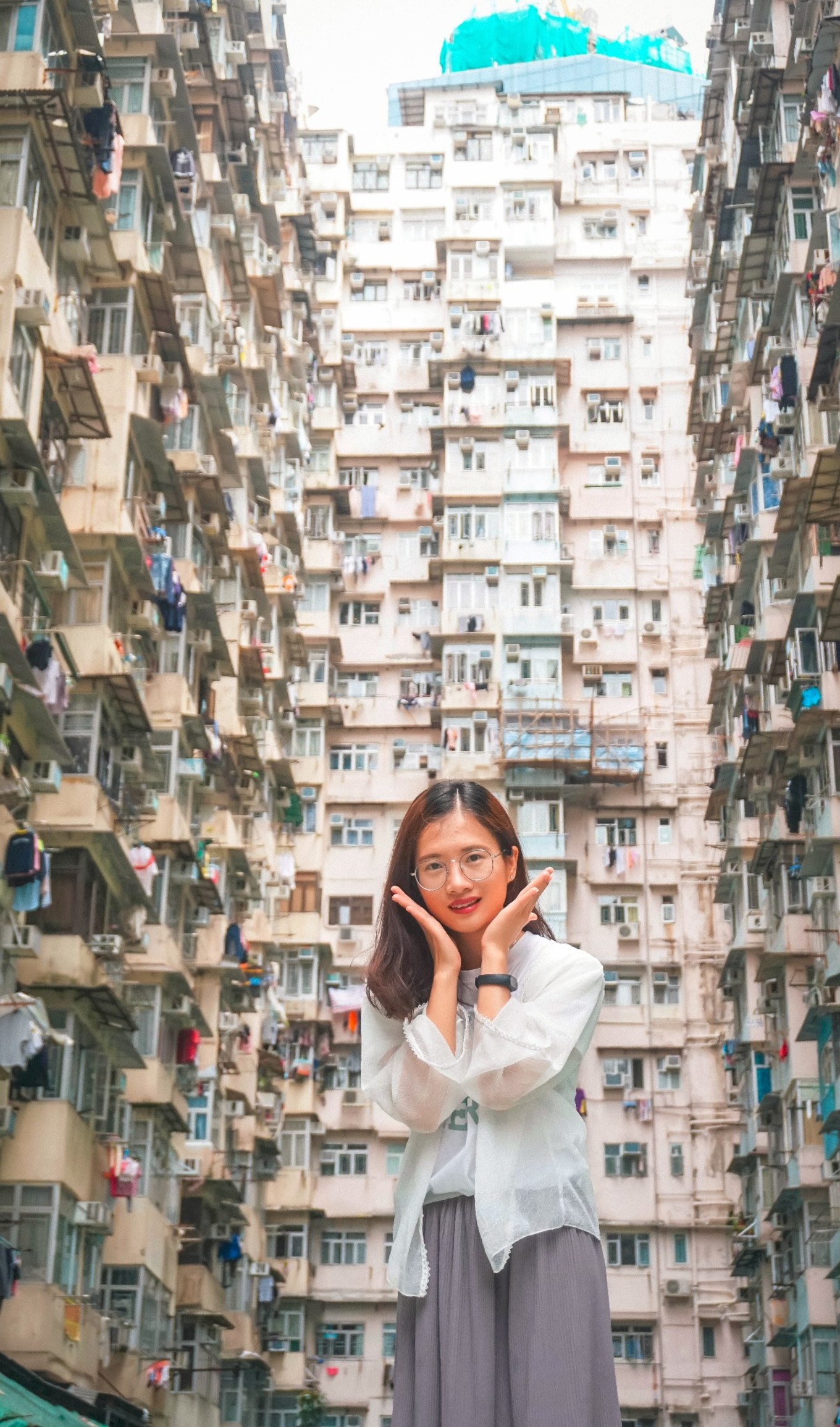 香港ins必打卡地，因《变形金刚》拍摄而出名，又被称为怪兽大楼