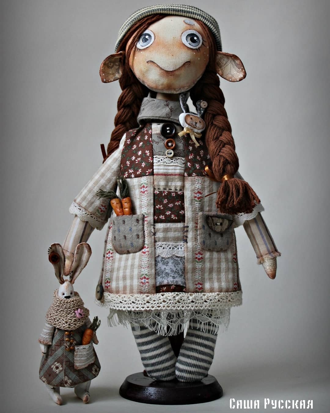 国外艺术家的布艺玩偶作品，非常有创意和想象力