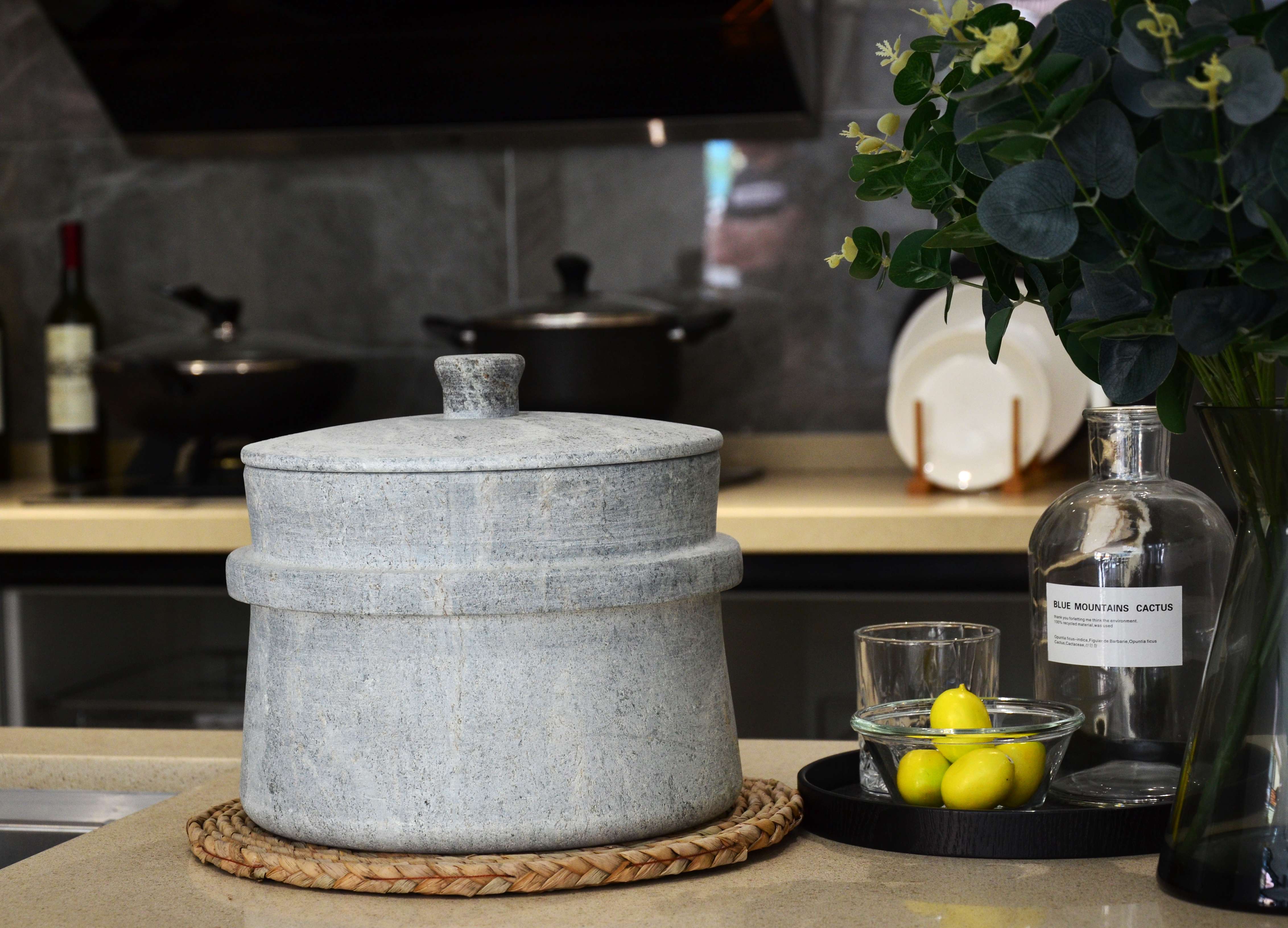 墨脱特产有哪些品种,林芝墨脱石锅有什么特点