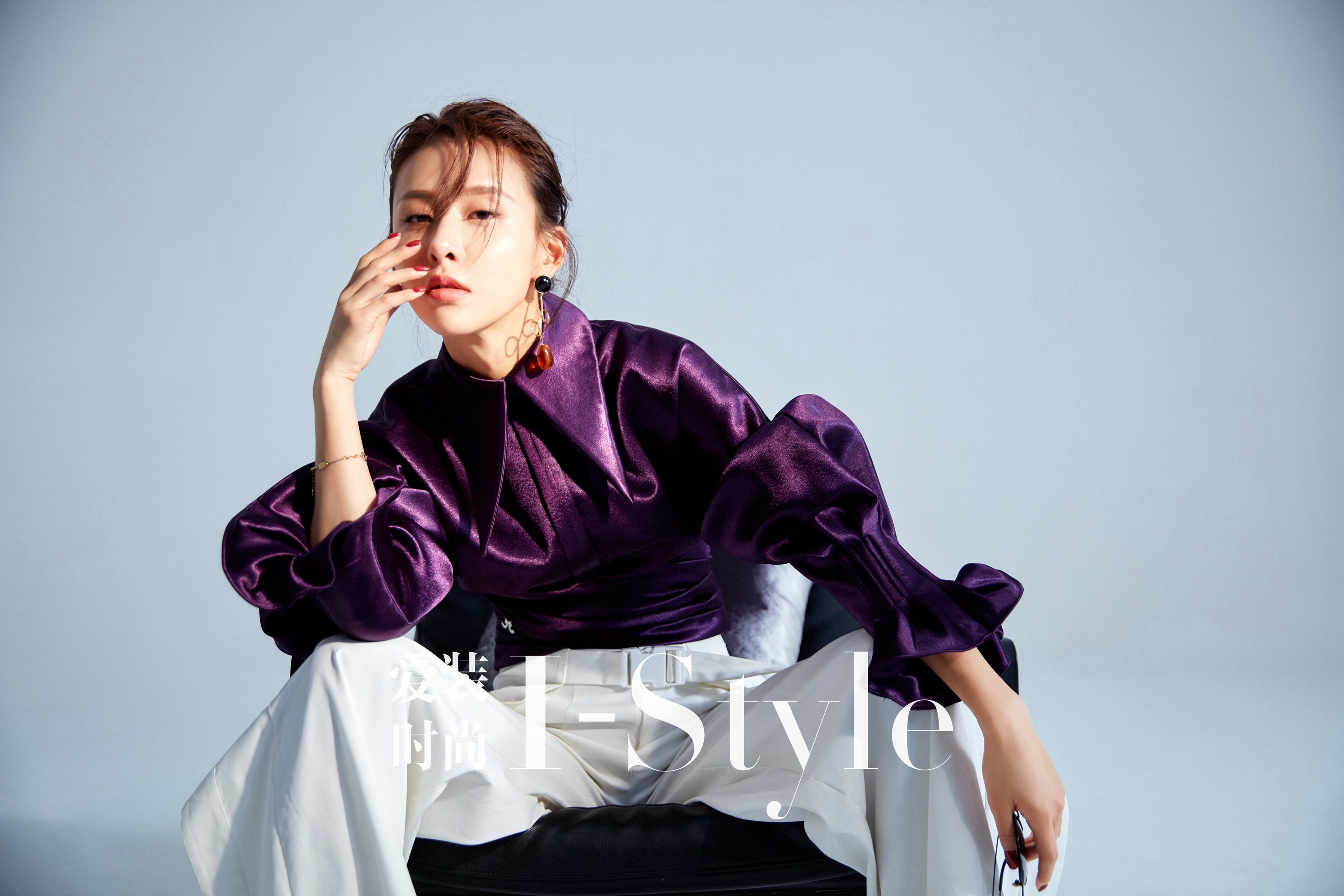 贾清穿衣搭配图,贾青穿复古连衣裙