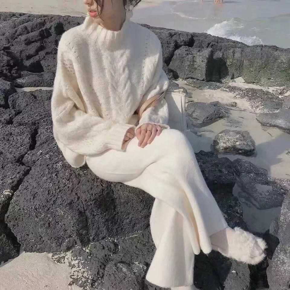 小脚裤已经过时了，跟着三木穿“奶奶裤”，专治胯宽腿粗