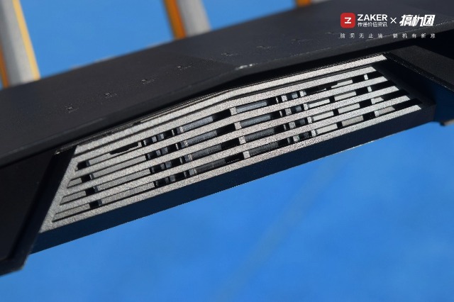 鍗庣鍙戝竷鏂板搧wifi6璺敱tuf-ax3000,鍗庣ax3000wi-fi6鏃犵嚎璺敱璇勬祴