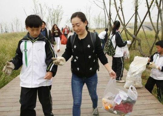 小学作文我很后悔500个字,小学生作文我只穿耐克鞋