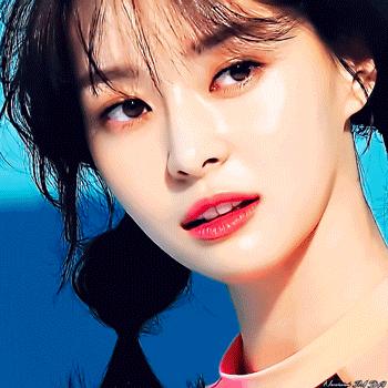 她被称为“女团性感标杆”，你评评理