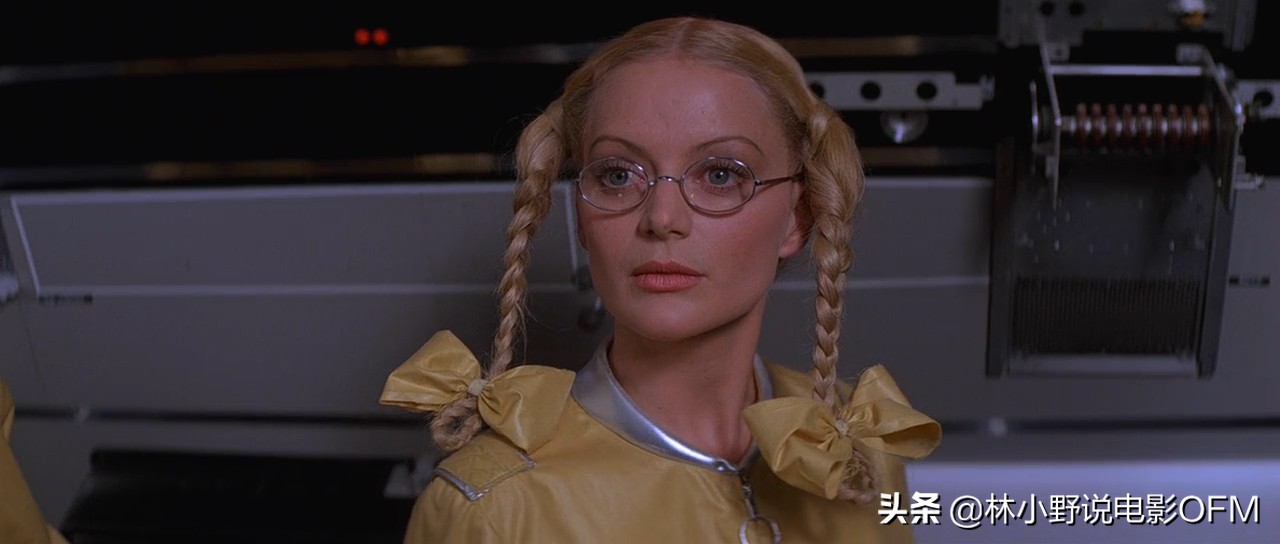 007大钢牙国语版,007大钢牙