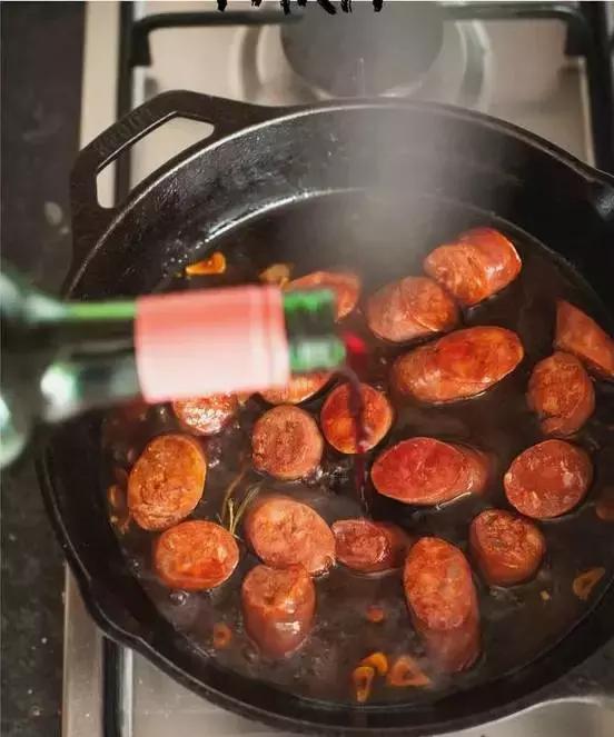 食物过期了还能吃吗视频,食物过期了能喝吗