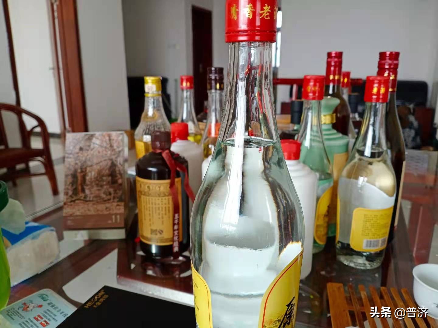 一款口粮酒，*引勾**出来两位高人，白酒江湖的大神级人物您认识吗？