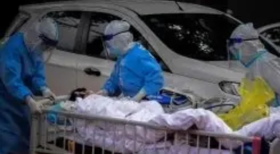 私人诊所每天爆满图片,街上的诊所为何人满为患