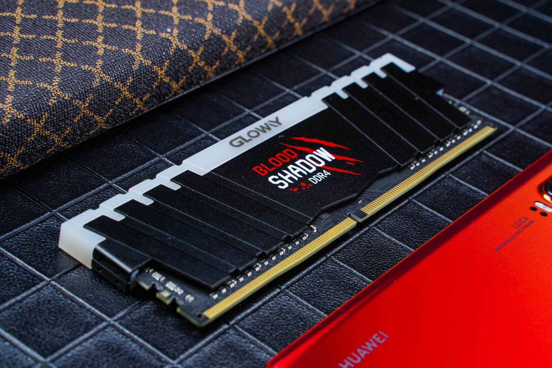 光威gloway内存条能超频吗,光威3600hz内存能超到多少