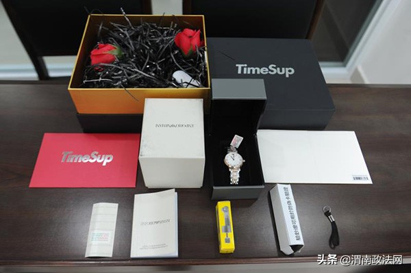 重庆警方破获销售假表案,广州破获特大制售假表