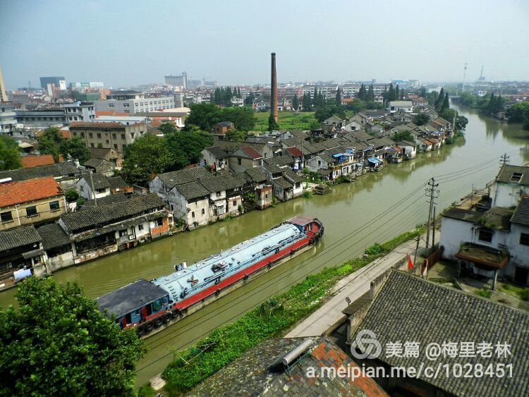 王店古称梅里，始建于五代后晋天福年间，距今有1000多年（2）。