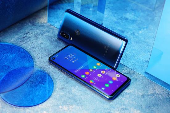 摩托罗拉p50手机三选二卡槽,震撼来袭摩托罗拉p50预售即将开始