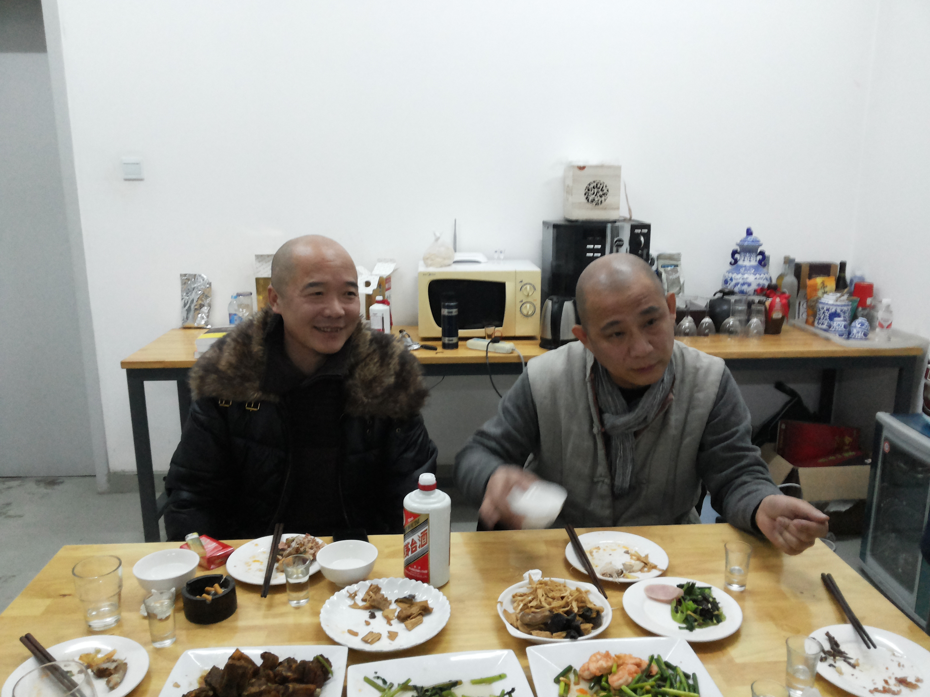 著名艺术家方力钧评马越的《瓦斯狗》