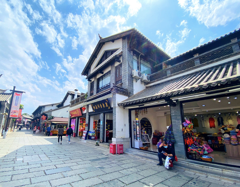 昆明旅游攻略住宿酒店自由行推荐,昆明市中心旅游攻略住宿酒店推荐