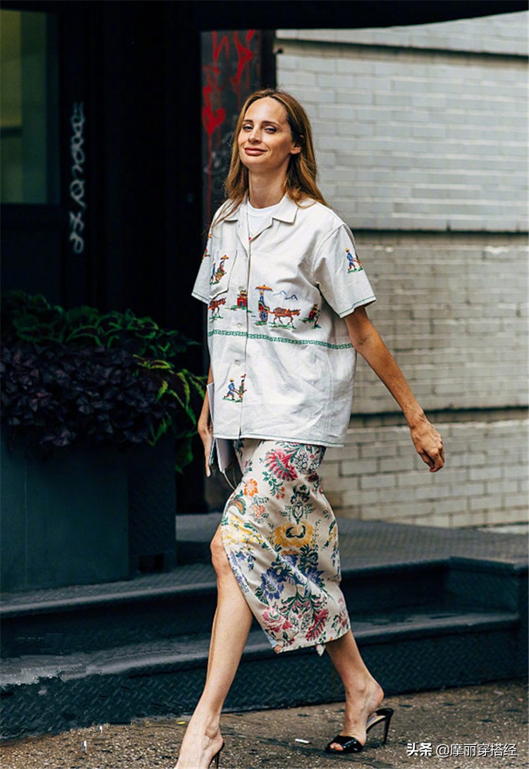 春夏穿什么碎花裙好呢,初春有一种逆天美碎花裙