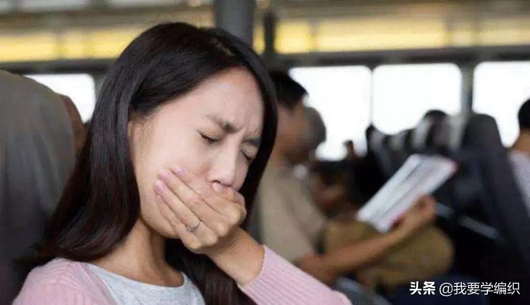 坐高铁晕车的小技巧,动车晕车解决方法