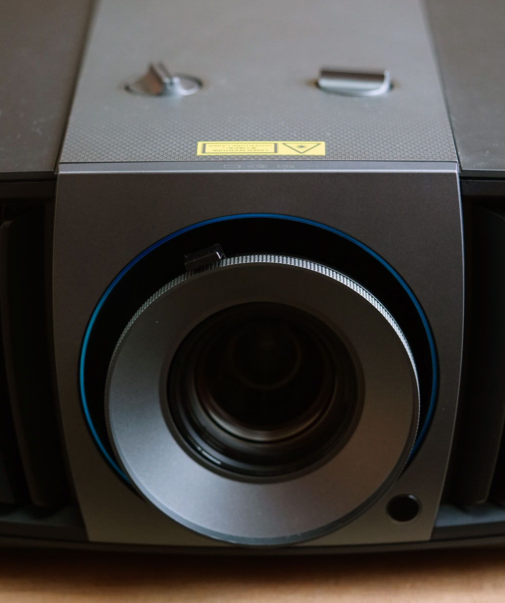 5500流明激光投影机,5000元激光投影机