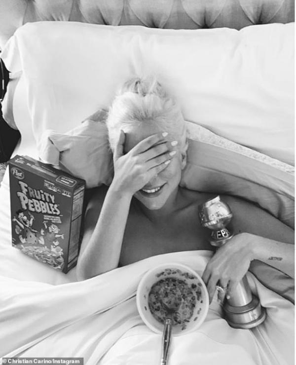 2023年格莱美提名ladygaga,ladygaga最新造型