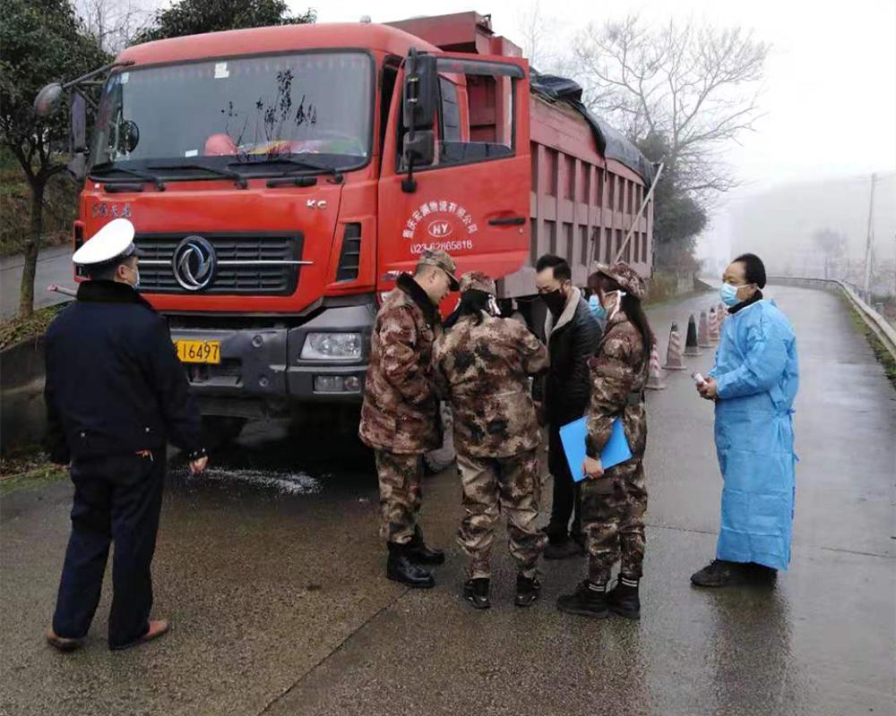 战疫情巾帼不让须眉,战疫女将坚守疫情防控第一线