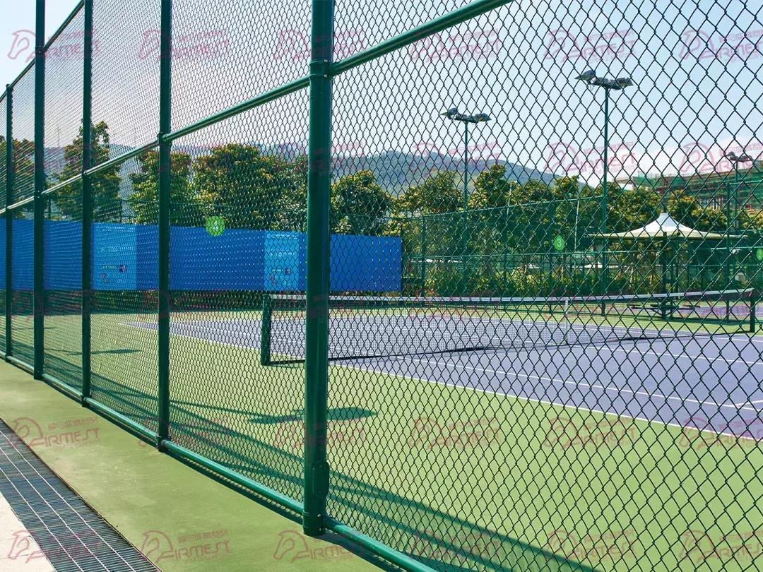 高速围网不生锈,如何保养木围栏