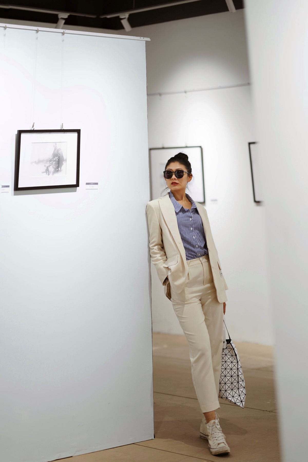 立春之后的时髦实用之选:小西装、风衣和连衣裙