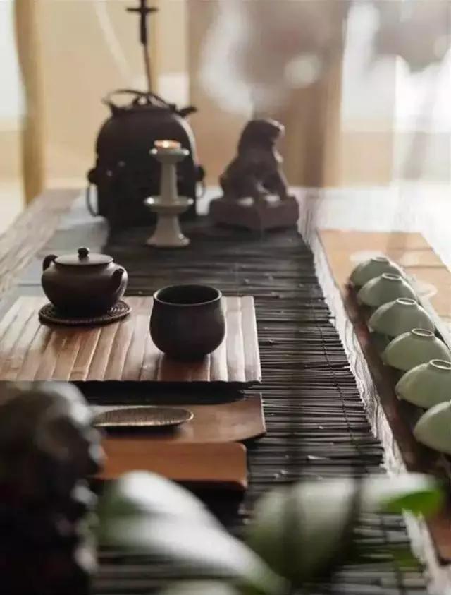 岩茶茶汤是酸性还是碱性,为什么茶汤是酸性但是有益健康