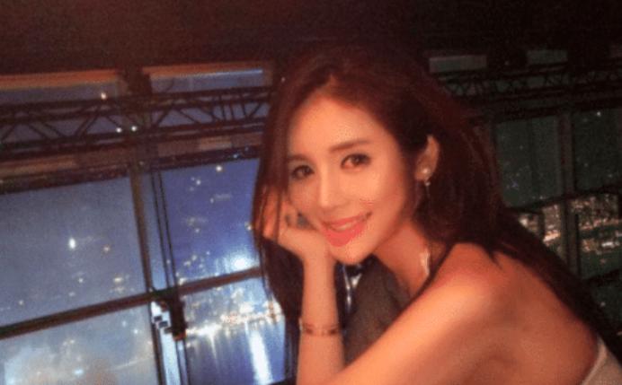 前“颜值一姐”张琪格,传言得富豪青睐,请她到国外玩了1个月