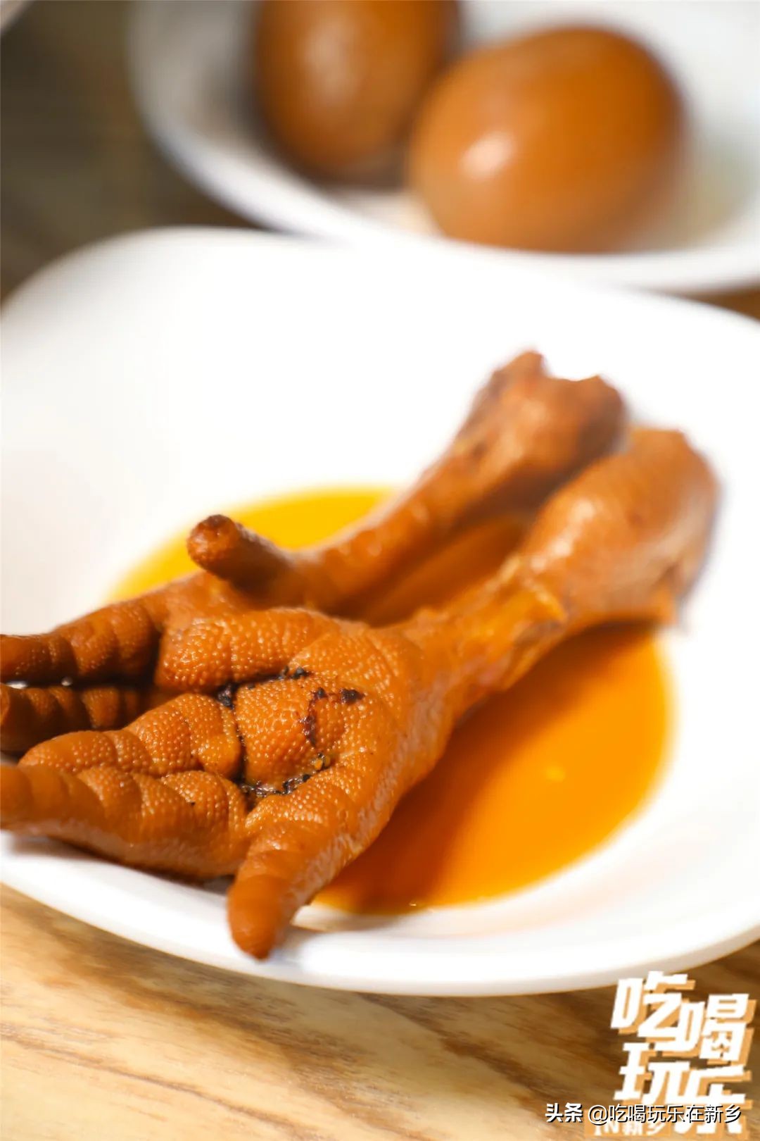 够狠！配料无限加！10余种卤味儿！新乡臭哥儿螺蛳粉拯救你