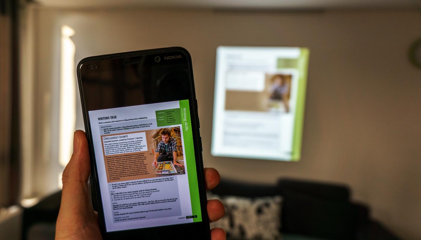 商务投影机有哪些功能,商务投影机家用效果好吗