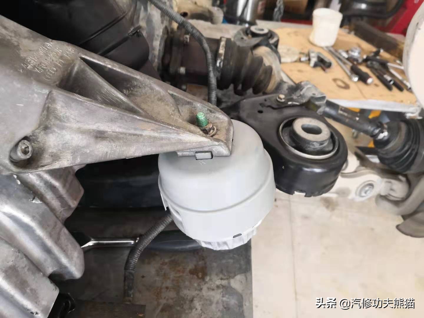 宁波地区奥迪a6烧机油,河源汽车烧机油维修