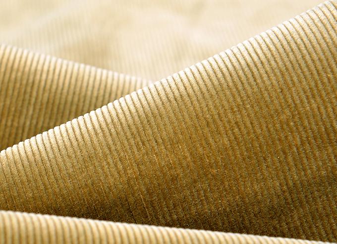 灯芯绒单品怎么穿,灯芯绒穿着显胖吗