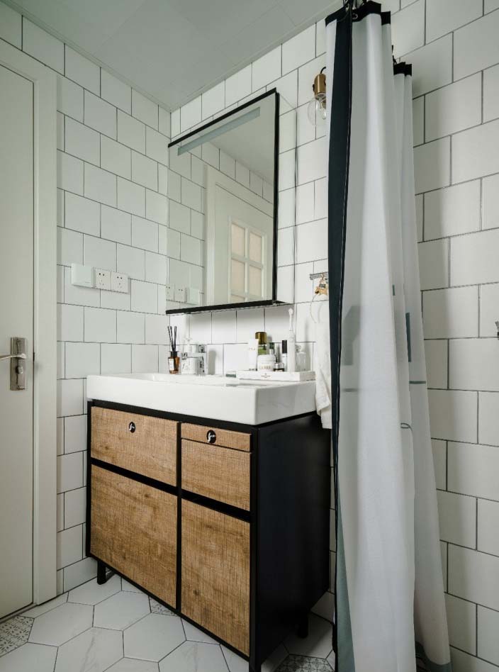 卫生间瓷砖应该怎么贴比较好,卫生间瓷砖怎么选有这几招就够了